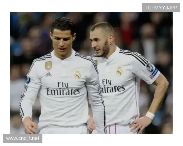 本泽马是否仅限于为C罗做球？战术角色与进攻参与度解析