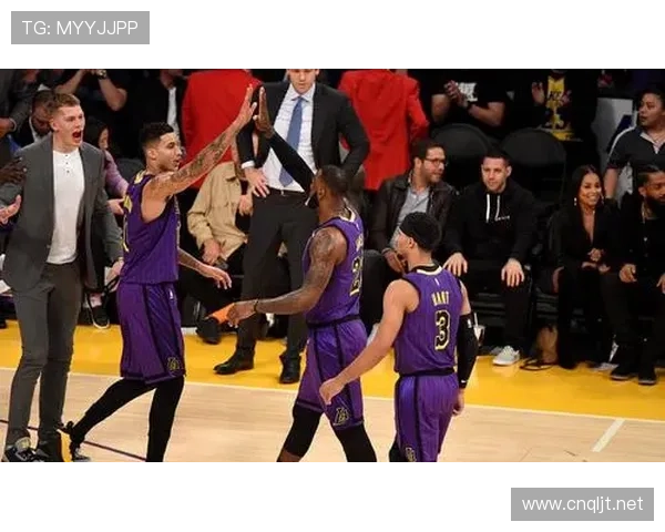 马克西比上季更倚重挡拆单打拉开空间并提升关键占比